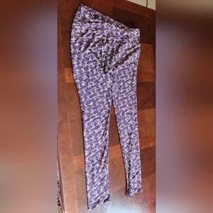 Lularoe Purple Patterned Leggings Tall & Curvy